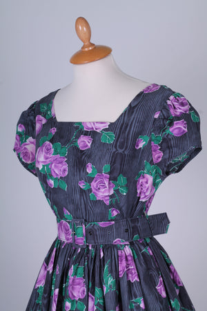 Solgt vintage tøj - Blomstret sommerkjole 1950. S - Solgt - Vintage Divine - 4