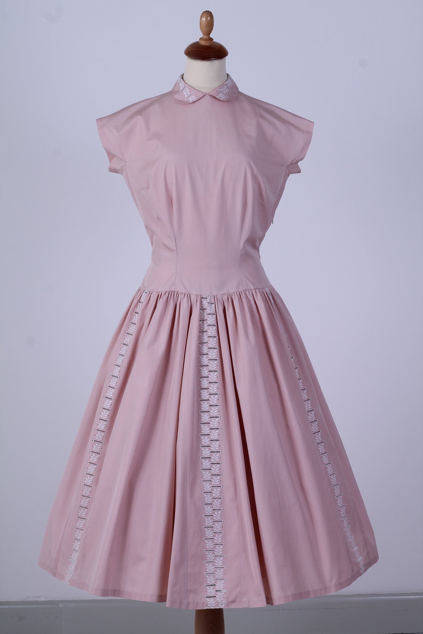Solgt vintage tøj - Rosa selskabskjole 1950. S - Solgt - Vintage Divine - 1
