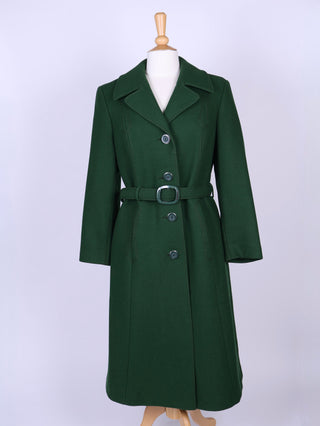 Grøn frakke i uld med bælte. 1970. M/L