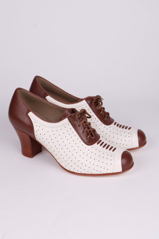 1940'er style pumps  - Brun /Off-White - Lucy