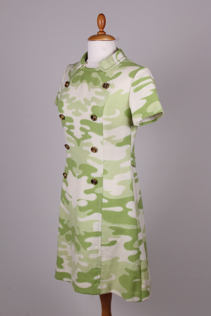 Kjole med camouflage i uld. 1960. M