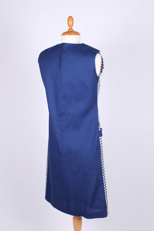 Ternet kjole blå / hvid. 1960. S