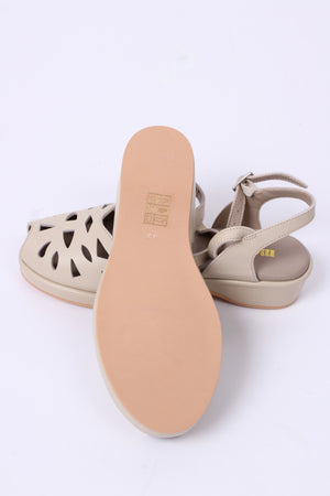 40'er / 50'er style sandal / wedge - Cream - Sidse