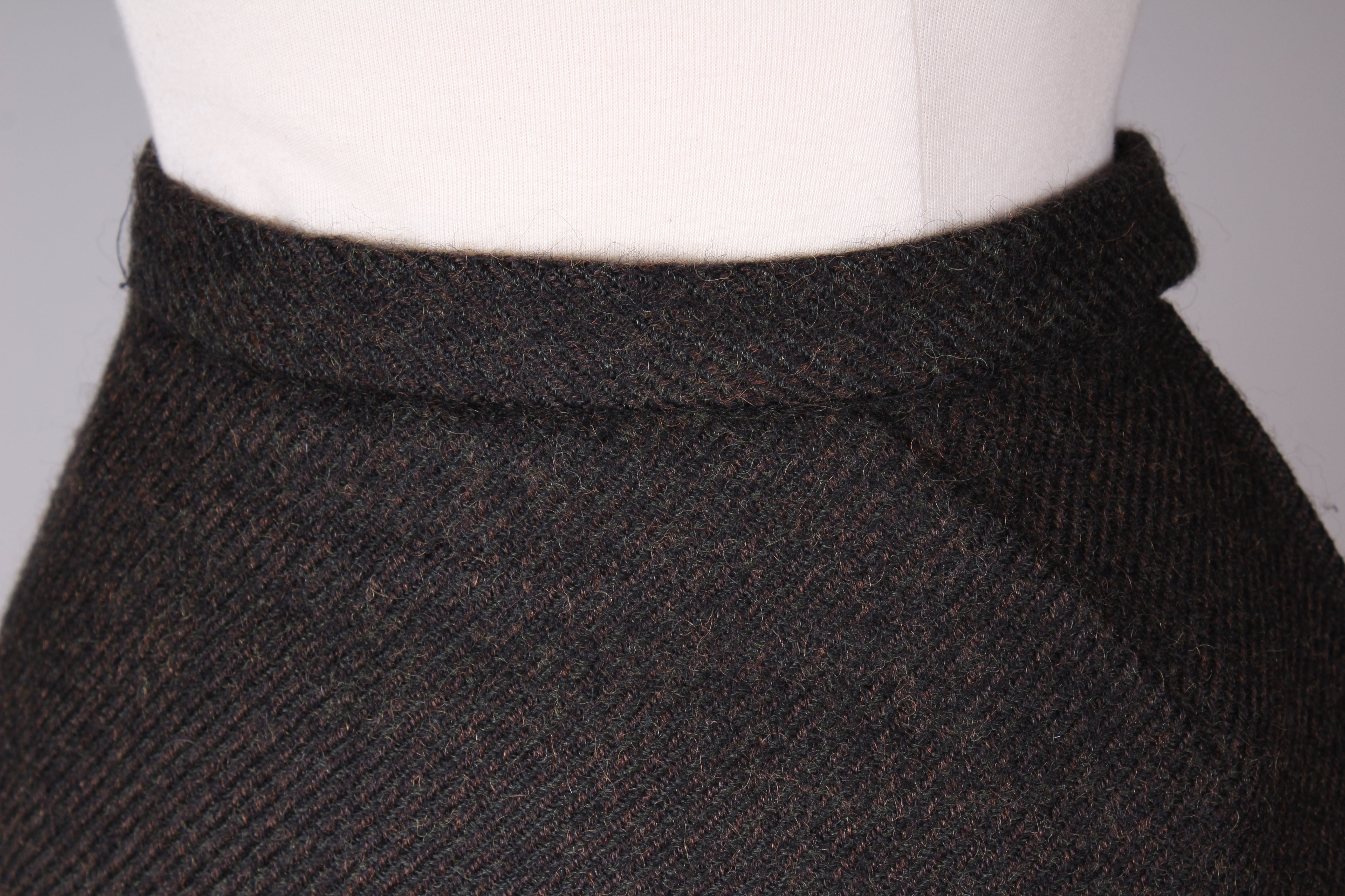 Brun kort tweed nederdel, skræddersyet. 1960. Xs