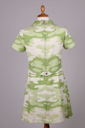 Kjole med camouflage i uld. 1960. M