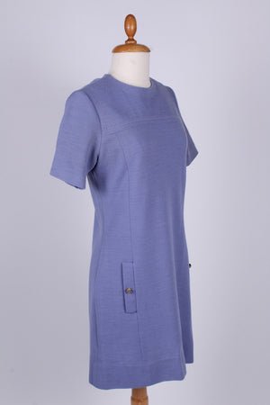 Lavendelfarvet jersey kjole. 1960. S-M