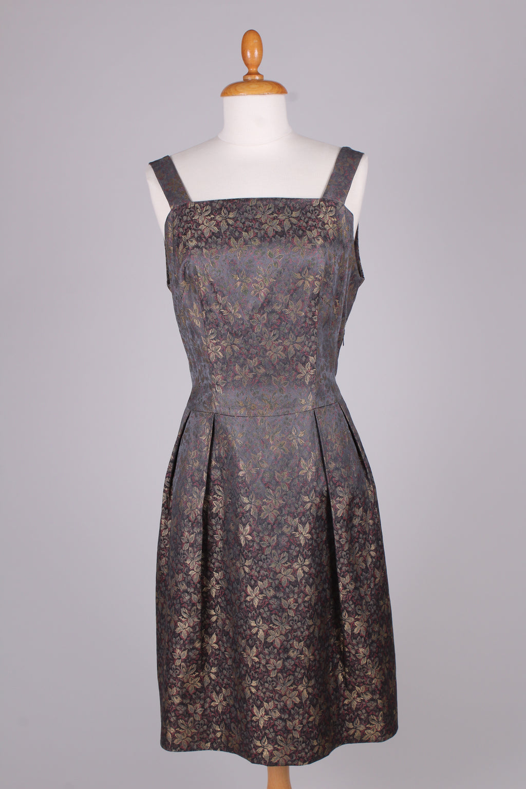 Vintage kjoler og tøj fra 1960'erne. Find din 60 er kjole her – Vintage Divine v. memery