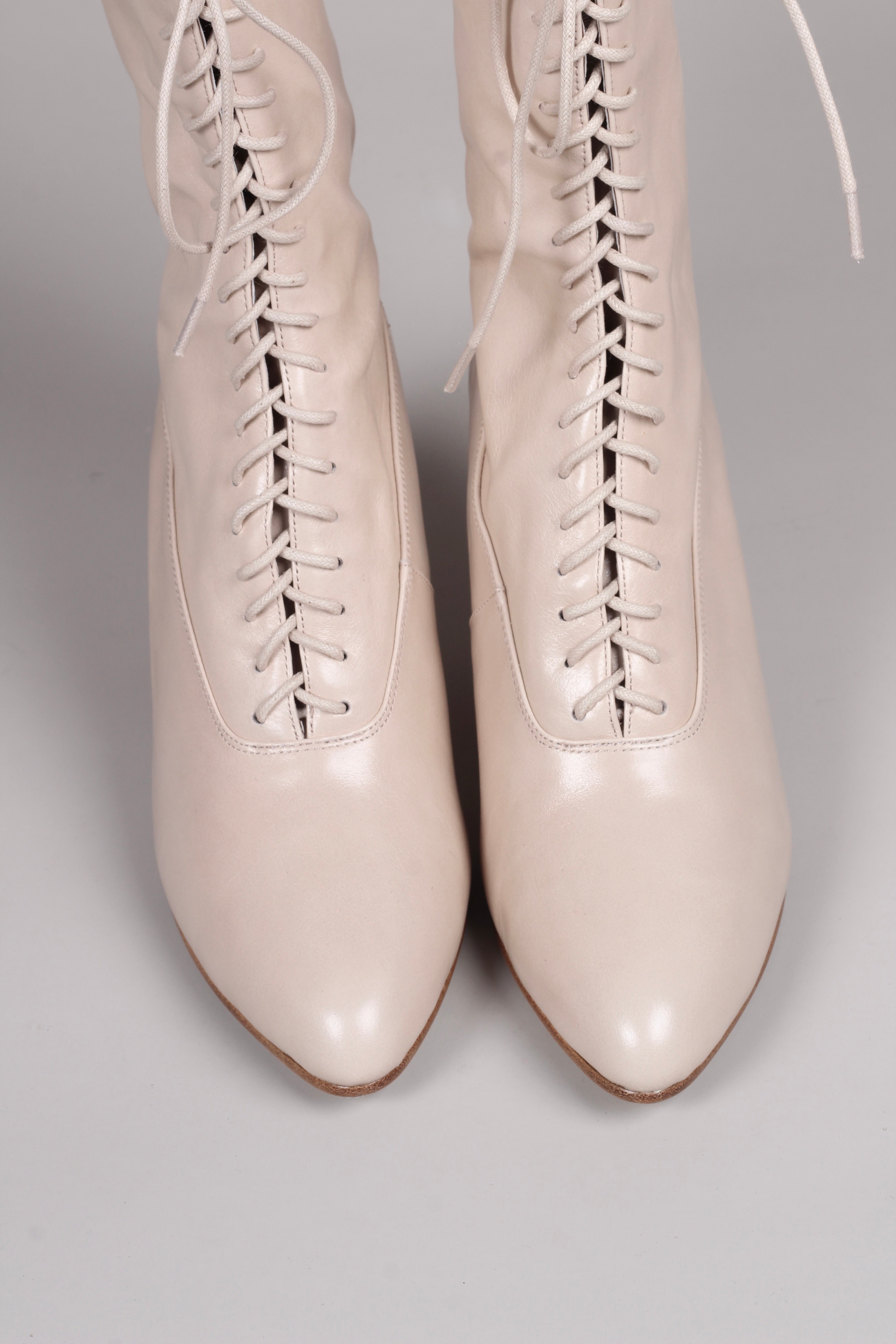 Edwardiansk snørestøvle med pompadour hæl, 1900-1915 - Cream - Rose