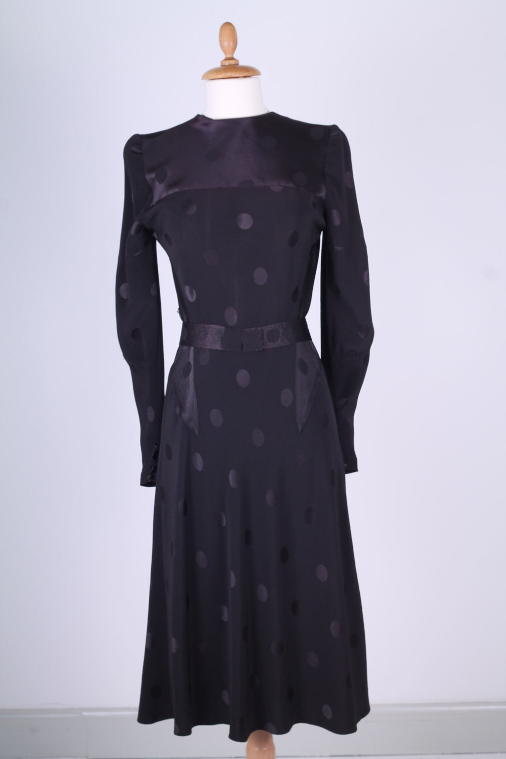Solgt vintage tøj - Silkekjole 1930. S-M - Solgt - Vintage Divine - 1