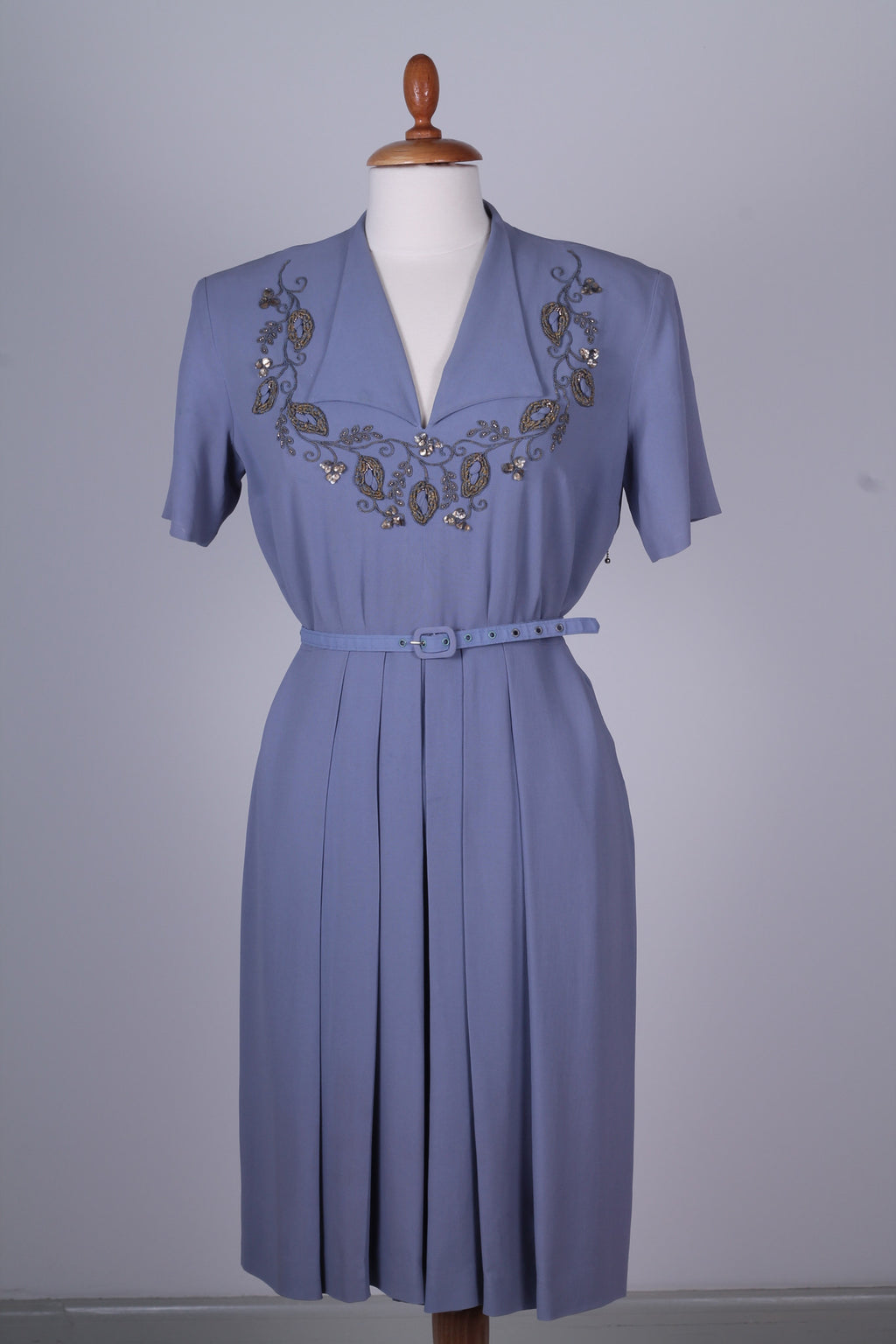 Solgt vintage tøj - Kjole fra Fonnesbech 1940. L - Solgt - Vintage Divine - 1