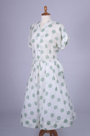 Sommerkjole i nylon 1950. L