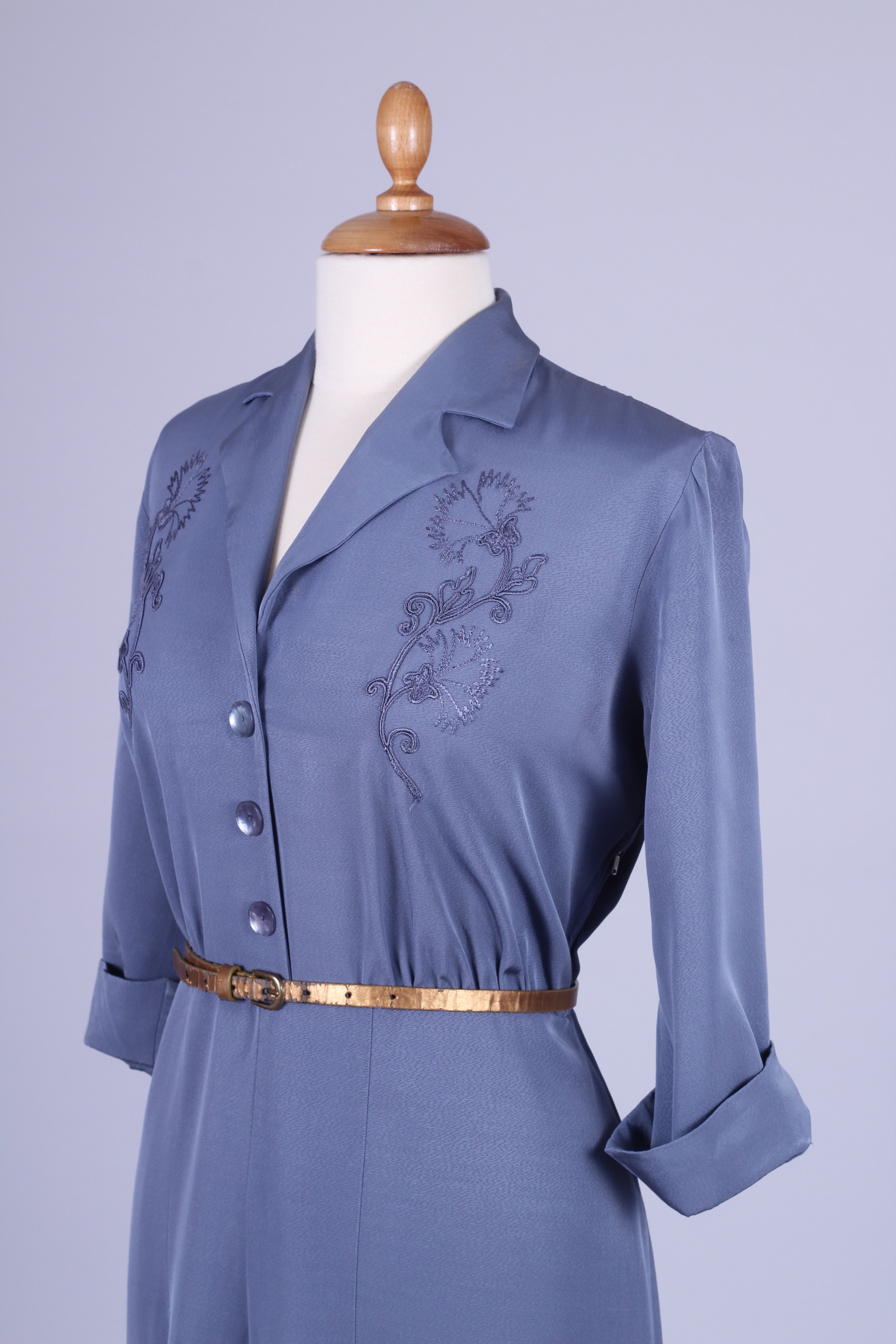 Lavendelfarvet kjole 1950. M-L
