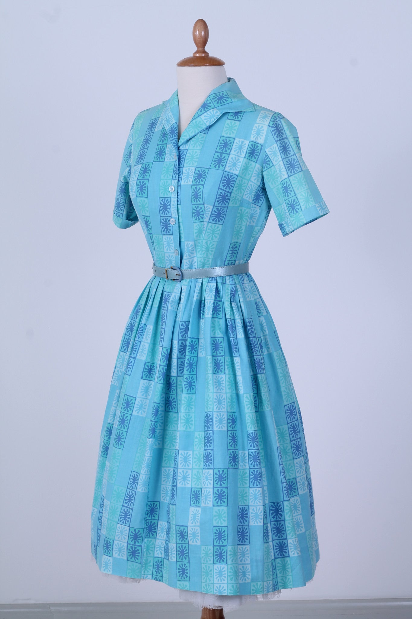 Solgt vintage tøj - Sommerkjole med print 1950. Xs-S - Solgt - Vintage Divine - 2