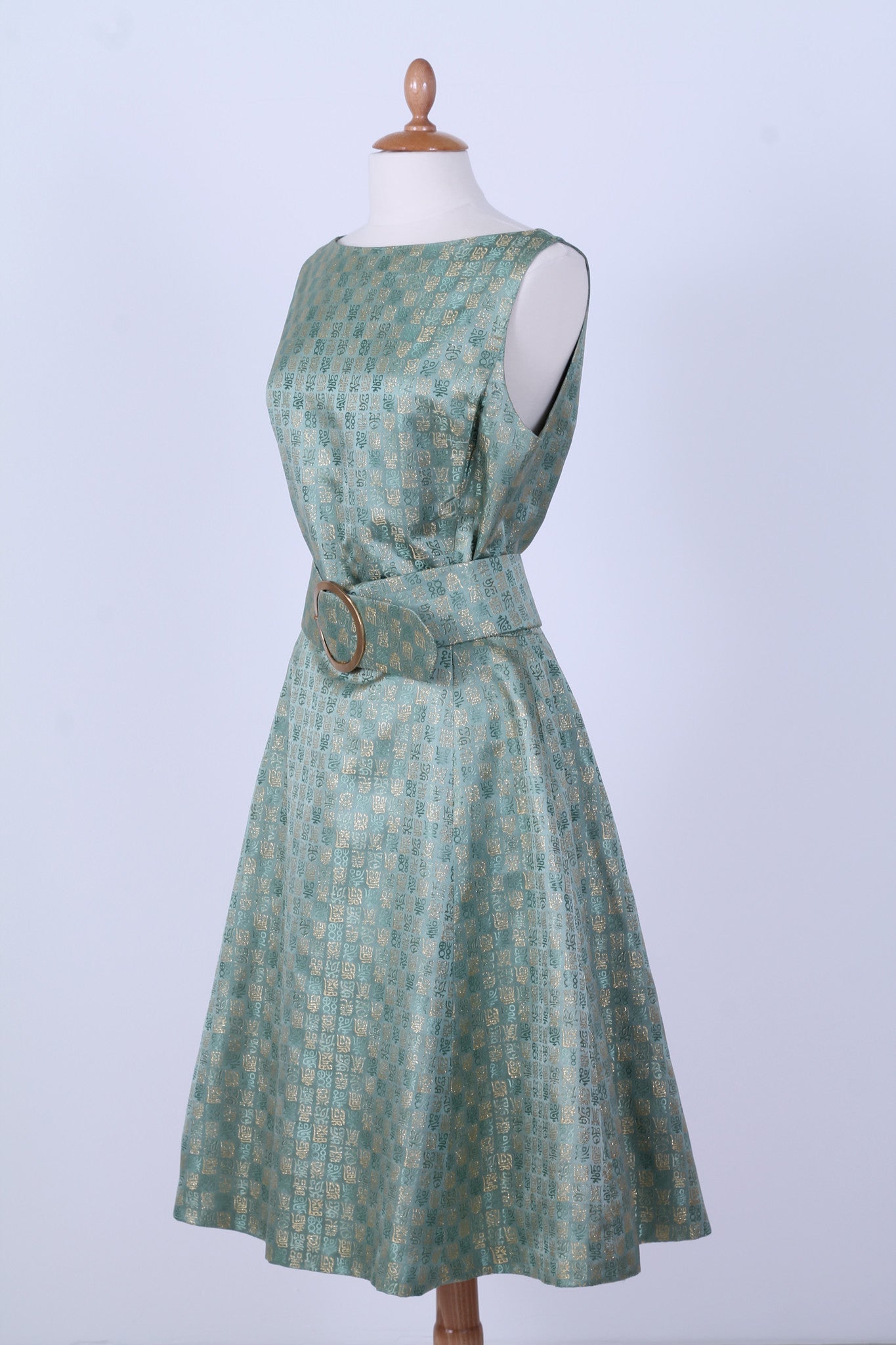 Solgt vintage tøj - Brokade selskabskjole 1960. M - Solgt - Vintage Divine - 2