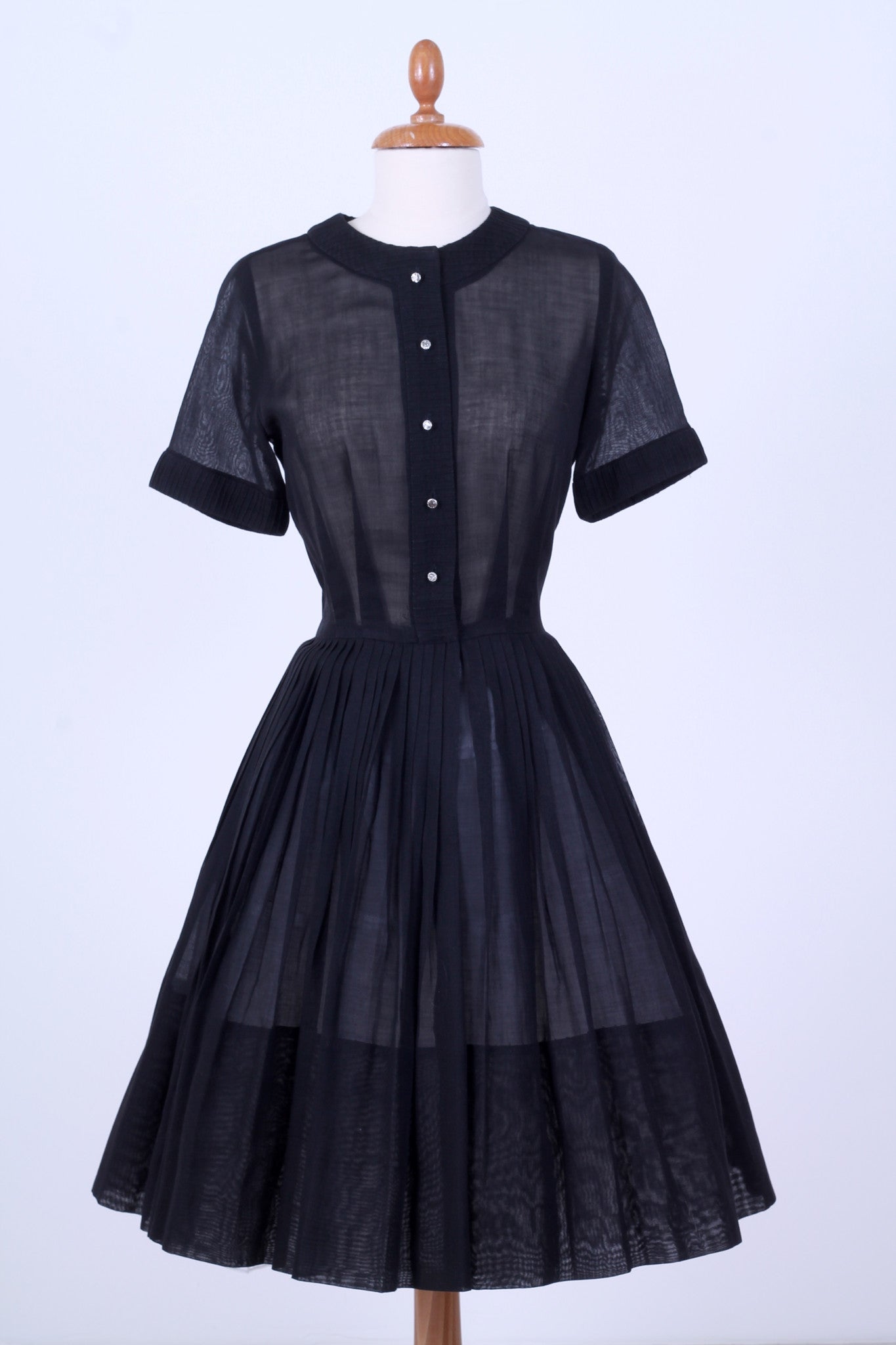 Solgt vintage tøj - Sort hverdagskjole i organza 1950. XS-S - solgt - Vintage Divine - 1